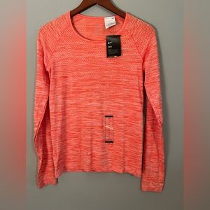 NWT Nike dri fit long sleeved top (S)